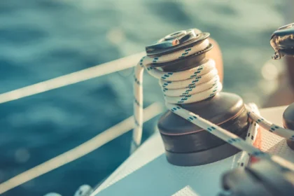 Yacht Charter Etiquette: Essential Guidelines for Guests